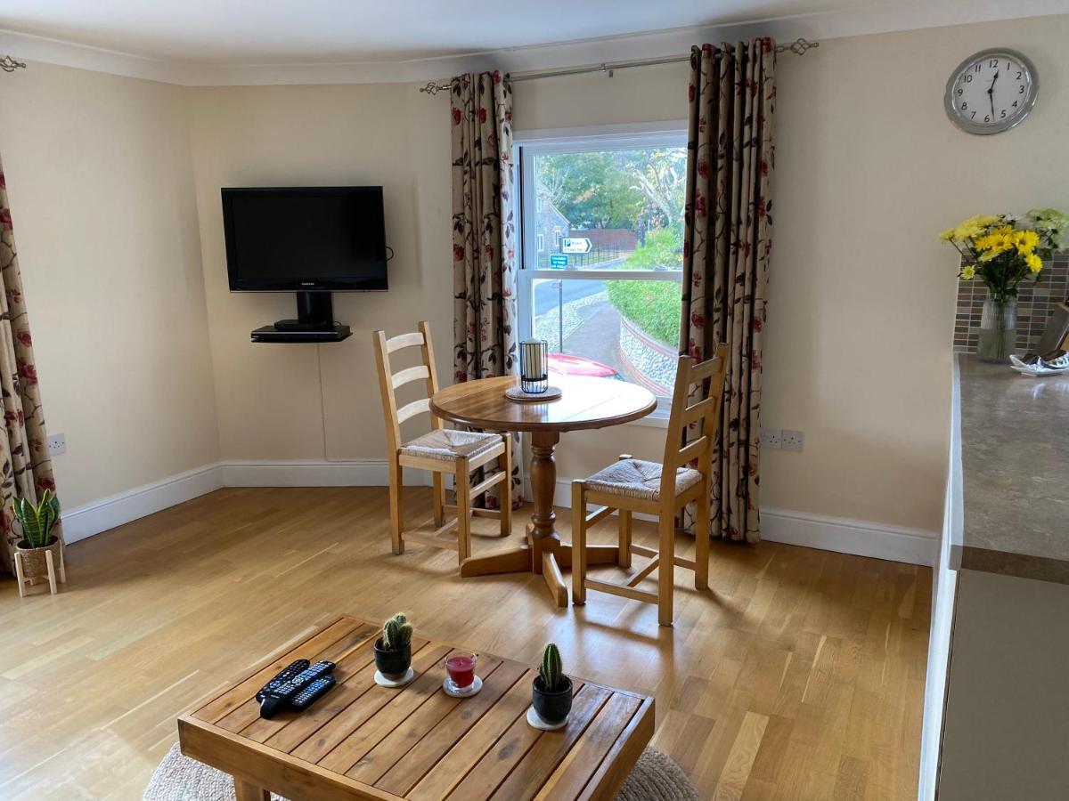 Apartment Lovely In Beautiful Coastal Village *