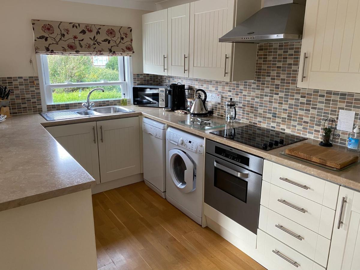 Apartment Lovely In Beautiful Coastal Village *