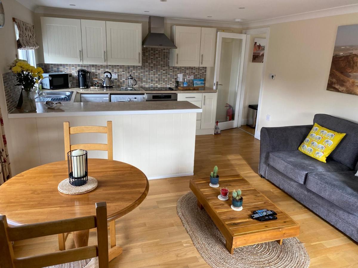 Lovely In Beautiful Coastal Village Apartment *